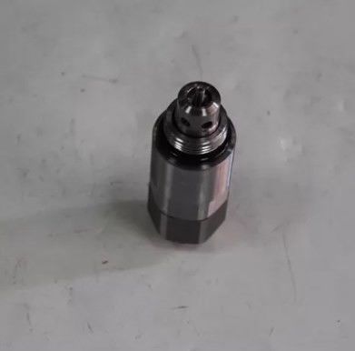 EX200-5 EX210-5 Excavator Hydraulic Parts EX220-5 EX230-5 EX225 Main Relief Valve 4372039